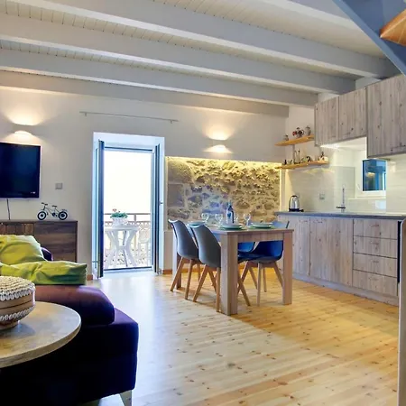 Casa Andri Sea View * Chlomos