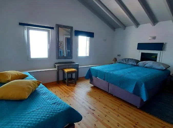 Casa Andri Sea View Hlomósz
