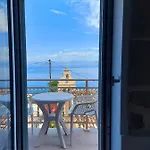 Casa Andri Sea View Vakantiehuis *